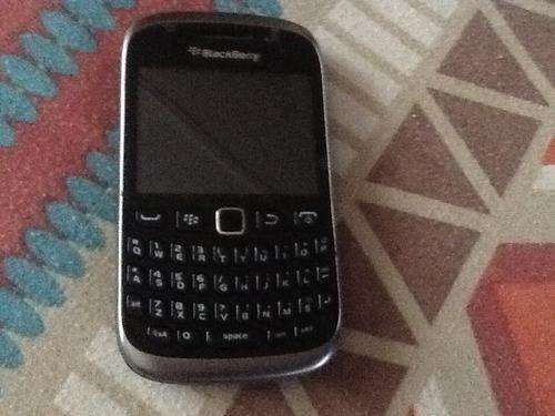 Blackberry 9320 black bran new in the box not opened