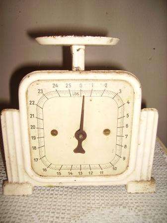 OLD LBS SCALE