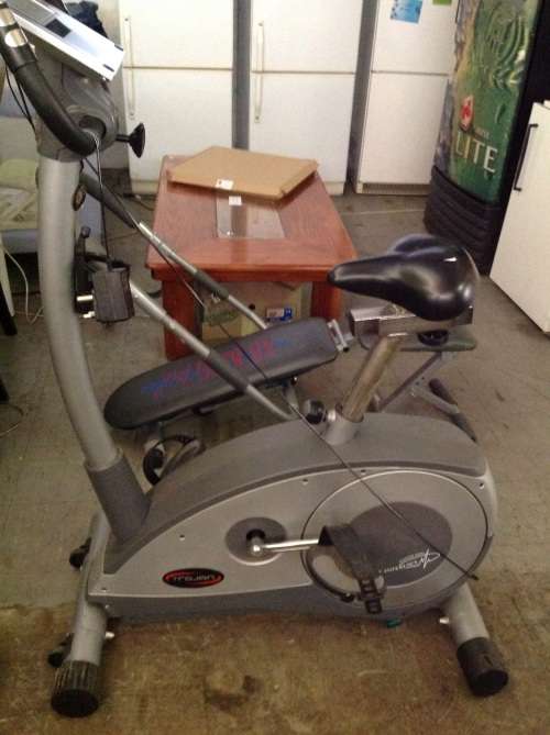 Trojan Pulse Interface Exercise Bike ***Free delivery around Gauteng ***Collection allowed ***