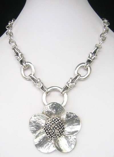 TIBETAN SILVER  FLOWER PENDANT NECKLACE