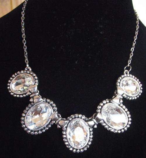 Beautiful  Tibetan Silver Oval Crystal Necklace