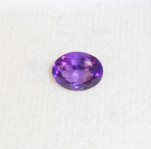 1.56 CT  9.00 X 7.00 MM OVAL, FACETED AMETHYST