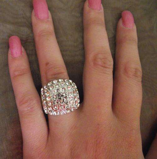 GORGEOUS SILVER COATED TIBETAN SILVER RHINESTONES RING # 9