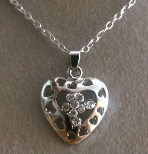 Lovely Silver Heart Pendant Necklace