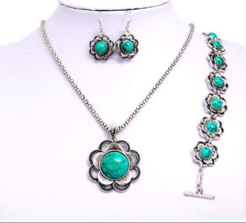 Turquoise Antique Silver Plated SunFlower Pendant Necklace Bracelet & Earring Set