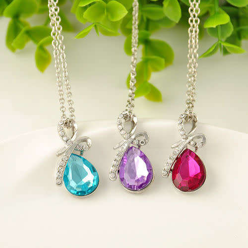 Elegant Blue Crystal Rhinestone Pendant Chain Necklace