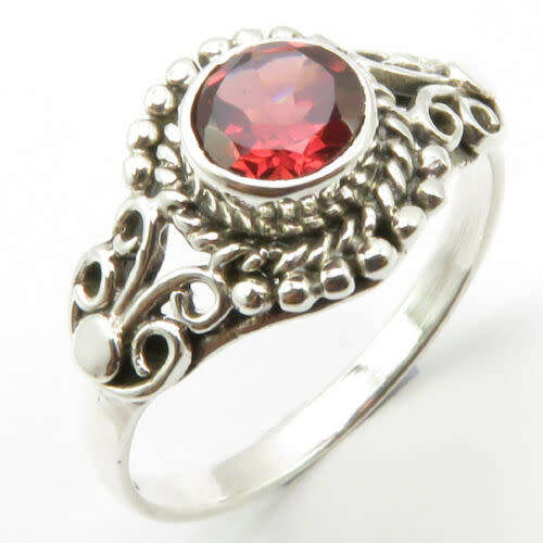 Handmade Ring  925 Solid Silver Natural Garnet Size 7