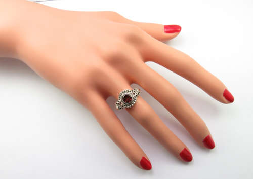 Handmade Ring  925 Solid Silver Natural Garnet Size 7