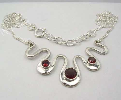 Solid 925 Sterling Silver ROUND FACETED RED GARNET HANDCRAFTED Curb Chain Necklace 17 1/8"