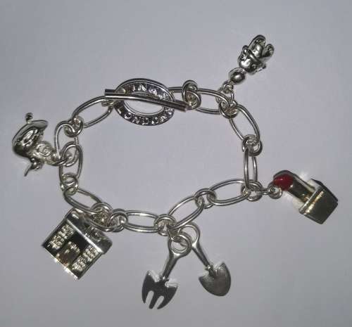 925 sterling Silver filled charm Bracelet 19cm