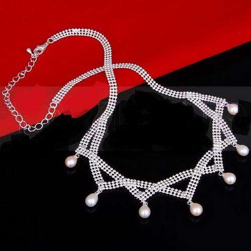 ***LAST ONE ****Gorgeous  Silver  Pearl Necklace