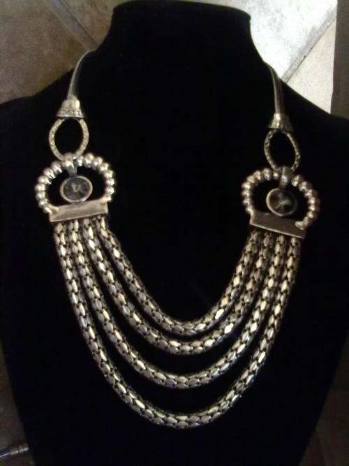 EXTRAORDINARY  CHUNKY  TIBET SILVER   NECKLACE