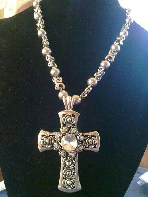 GEORGEOUS  TIBET SILVER BALLS & CHAIN  WITH  CZ CROSS  NECKLACE