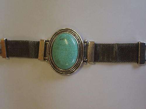 BEAUTIFUL VINTORIO COLLECTION  TIBET SILVER MESH  &TURQUOISE STONE BRACELET