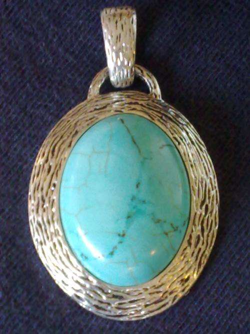 LOVELY VINTORIO COLLECTION TIBETAN SILVER TURQUOISE PENDANT