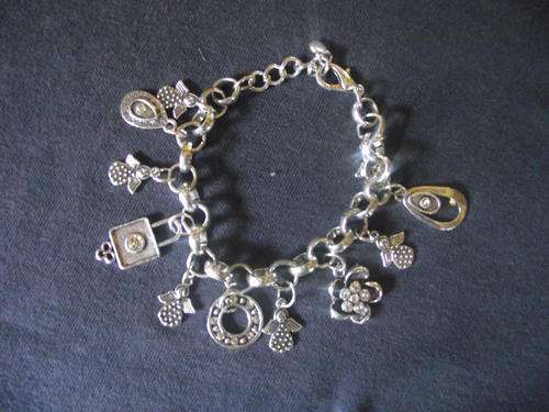 LOVELY VINTORIO COLLECTION TIBETAN SILVER ANGELS  BRACELET
