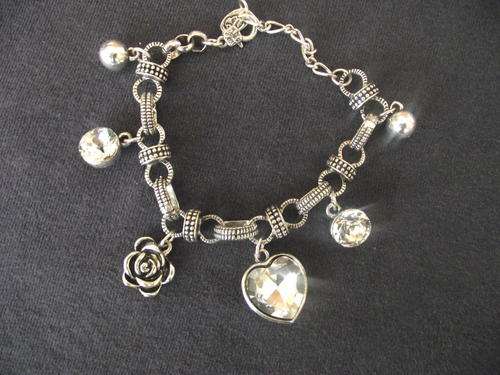 LOVELY VINTORIO COLLECTION TIBETAN SILVER CRYSTAL HEART  BRACELET