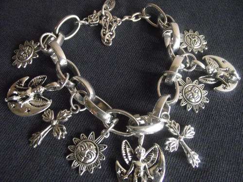 LOVELY VINTORIO COLLECTION TIBETAN SILVER ANGELS & CROSSES BRACELET