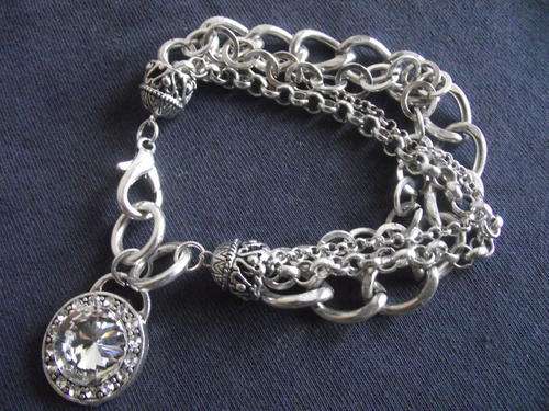 GORGEOUS TIBETAN SILVER VINTORIO COLLECTION ROUND CRYSTAL BRACELET