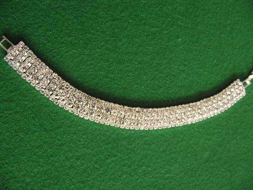 STUNNING SILVER & DIAMANTE BRACELET