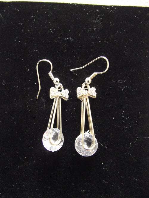 LOVELY  SILVER CZ BOW & CRYSTAL DANGLE EARRINGS