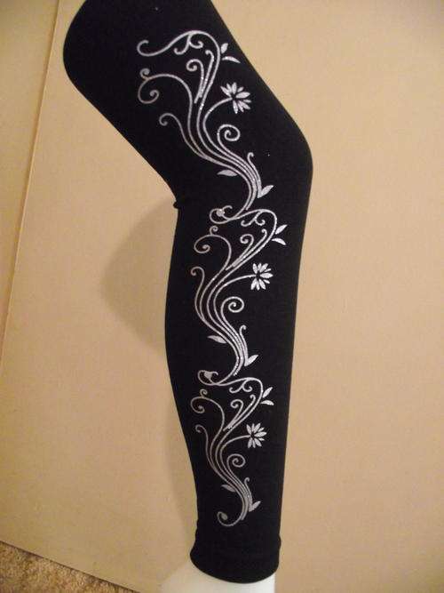 WARM BLACK  FOOTLESS FLEECE LINED TIGHTS LEGGINGS WITH SILVER GLITTER FLOWER PATTERN