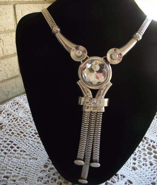 Beautiful  Tibetan Silver & large Crystal Dangle Necklace
