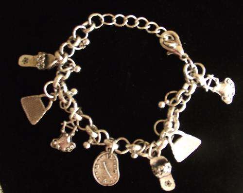 GORGEOUS  TIBET SILVER  CHARMS BRACELET