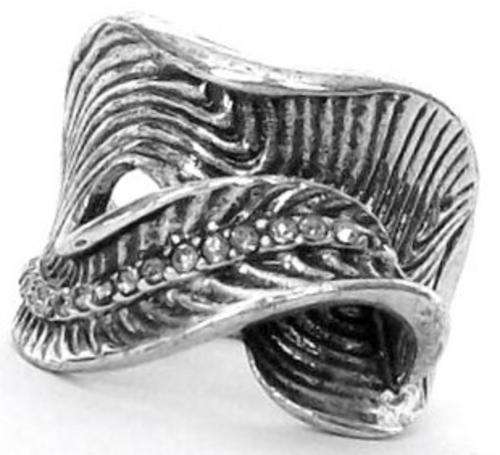 EXQUISITE TIBETAN SILVER & CRYSTAL BAND RING  # 7