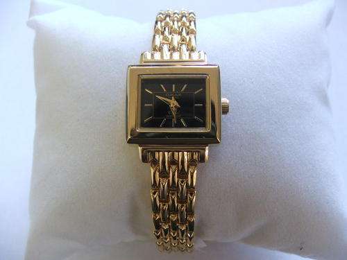 ***SWEET!!!***GOLD WATCH FROM THE OMAX COLLECTION!!!