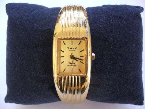 ****VERY ELEGANT!!!***GOLD BANGLE WATCH FROM THE OMAX COLLECTION!!!