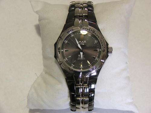 ***VERY MANLY!!!***GUN SMOKE AND SILVER WATCH FROM THE OMAX COLLECTION!!