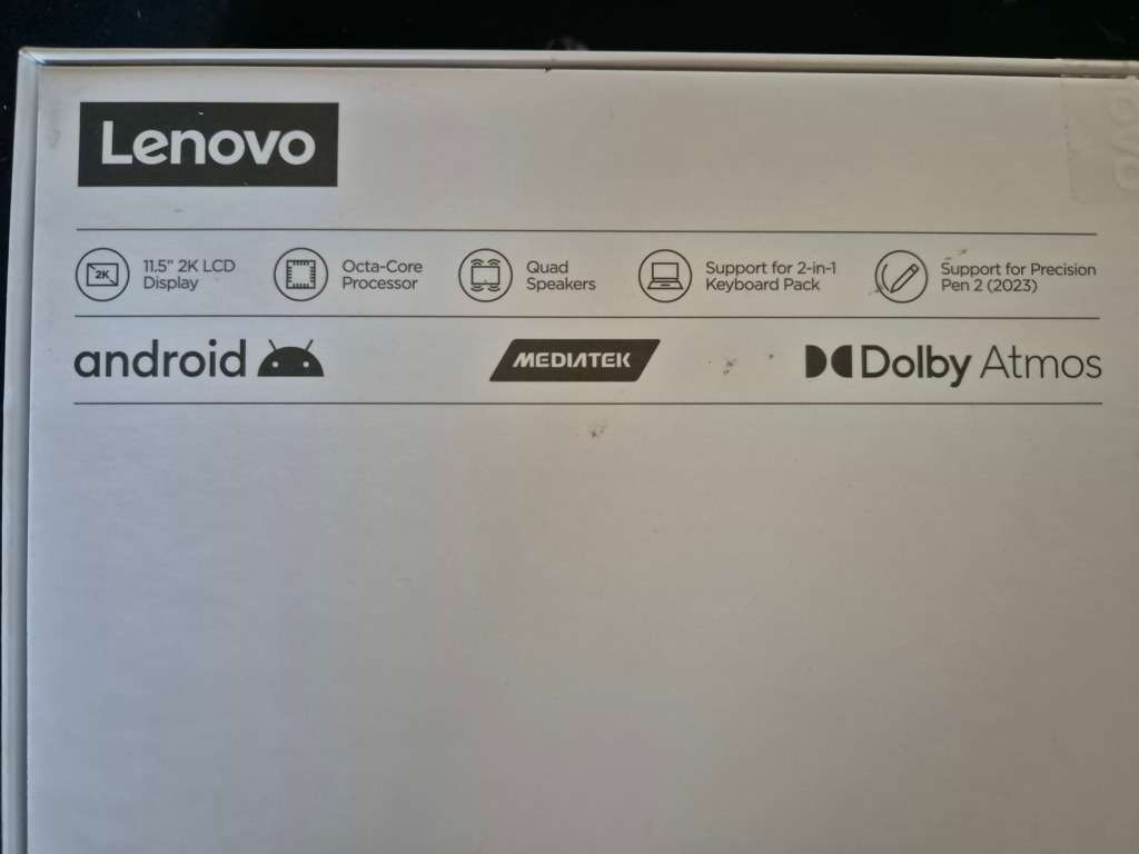 Lenovo Tab P11 (2nd Gen) -  2023 Tablet Keyboard & Precision Pen 2 Included