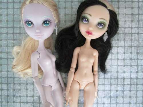 Ever After High dolls Lot 4