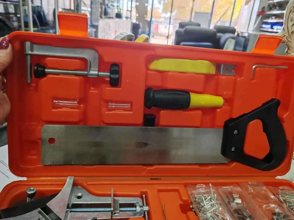 TorkCraft Picture Framing Kit in Blow Mould Carry Case (TRT320)