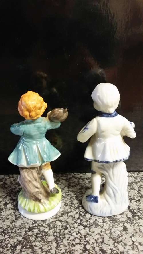 Porcelain figures