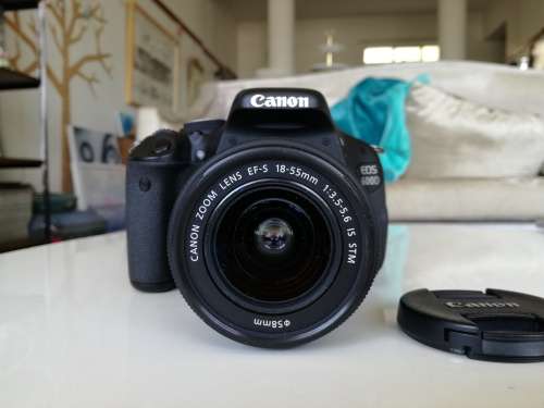 Canon 600D and 18-55 STM lens LOW STARTING BID!!!