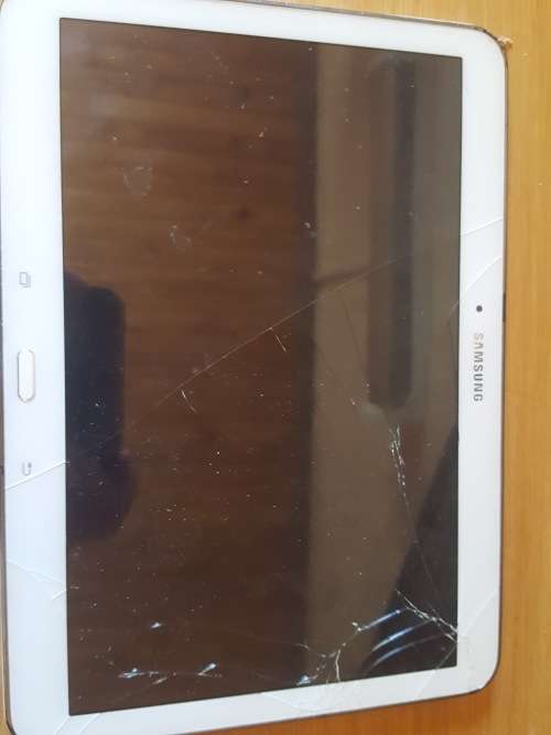 Samsung Galaxy Tab 4 Broken Screen