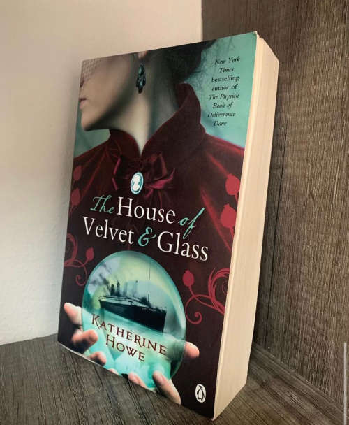 book collectable set of 9 of your favourite reads