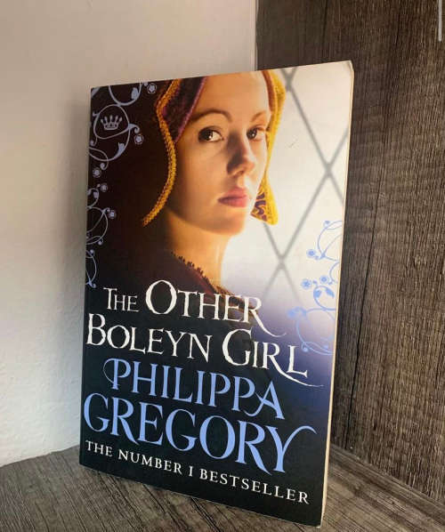 book collectable set of 9 of your favourite reads