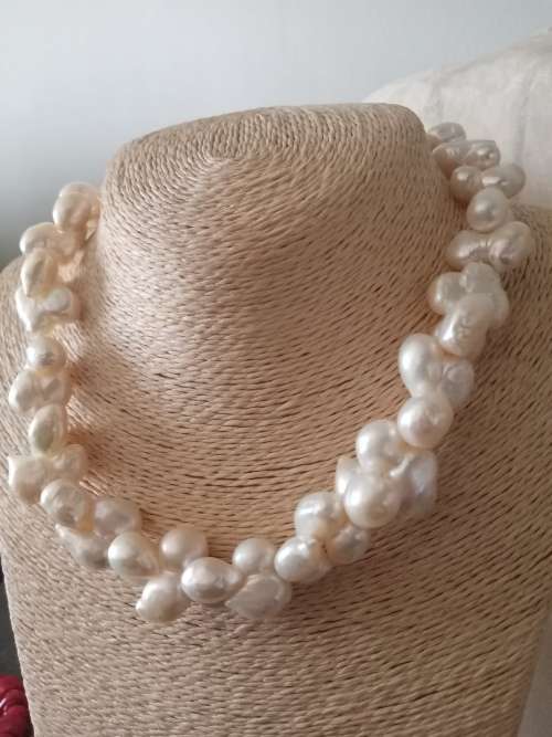 Baroque pearls