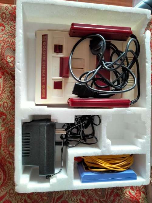 Vintage TV game system boxed. Working