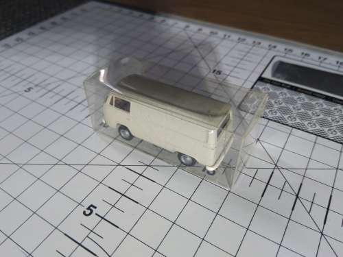 BREKINA Volkswagen T2 Baywindow Kombi Panel-Van HO Scale - 1/87