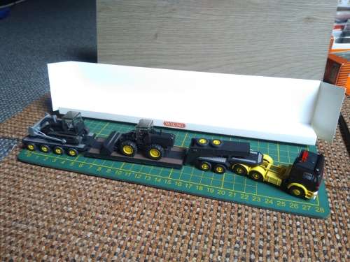 WIKING Mercedes-Benz Heavy Haulage Truck 1/87