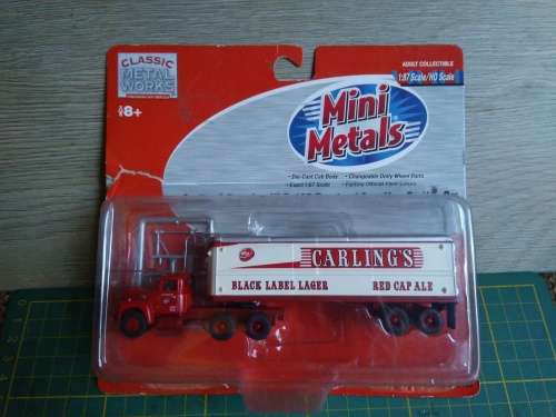MINI METALS International Harvester R-190 Truck and Trailer HO Scale - 1/87