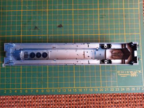 WALTHERS Proto 2000 EMD GM SD7 Body Shell Damaged HO Scale - 1/87