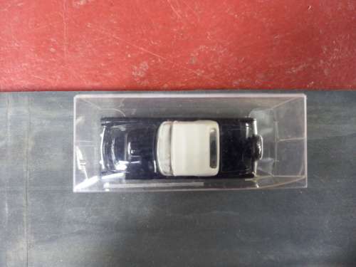 BUSCH Ford Thunderbird 1956 soft-top HO Scale - 1/87