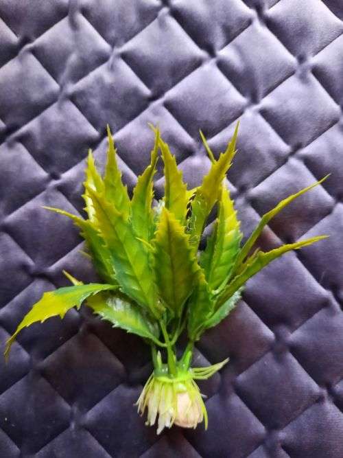 Artificial Plastic Fish Tank Plant - Aquarium Decor - 12 cm (In Stock)