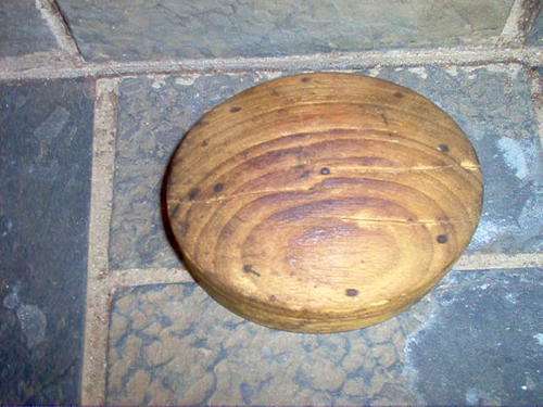 OLD MILINERS HAT BLOCK