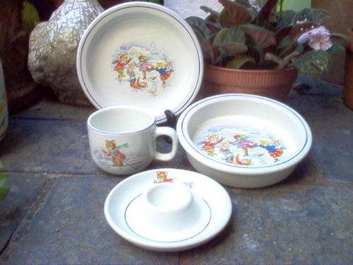 TEDDY BEAR CROCKERY SET FOR CHILDREN ---WILLSGROVE POTTERY